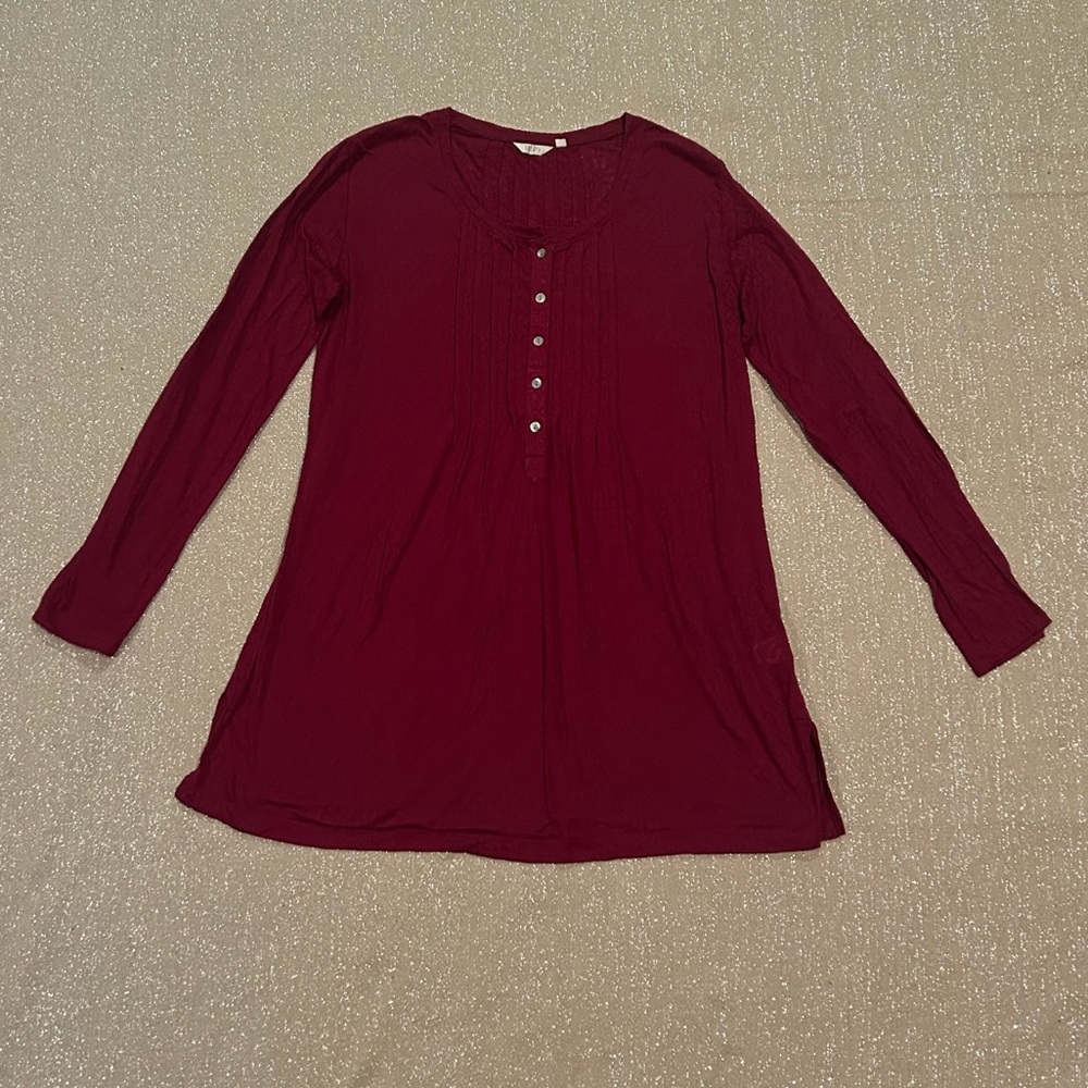 Casual Studio burgundy burnout tunic top, size S